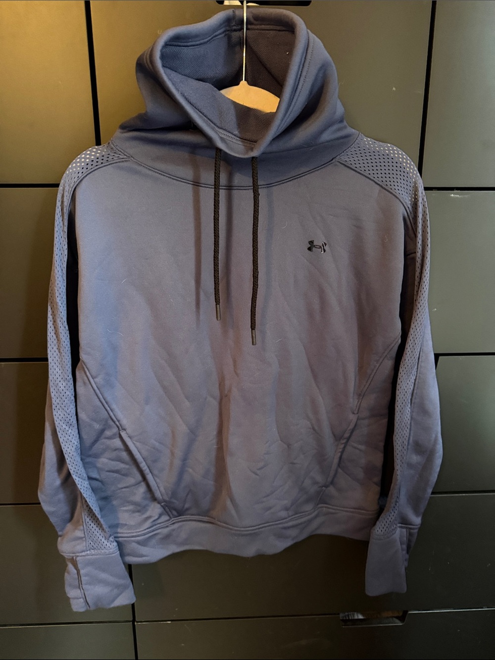 Under Armour Women’s Blue Funnel Neck Hoodie